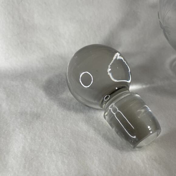 Etched Glass Elegant Cruet Bottle with Pour Spout, Handle & Heavy Ball Stopper - Picture 4 of 10